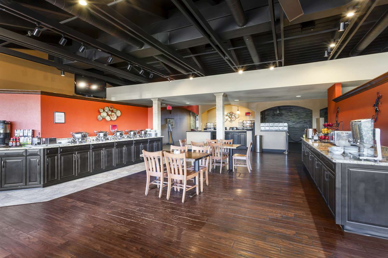 Best Western Plus Raton Hotel 6/43