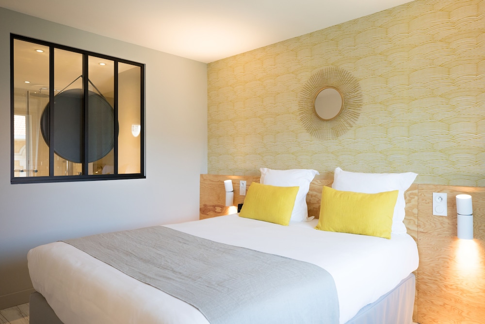 T Boutique Hotel 12/38