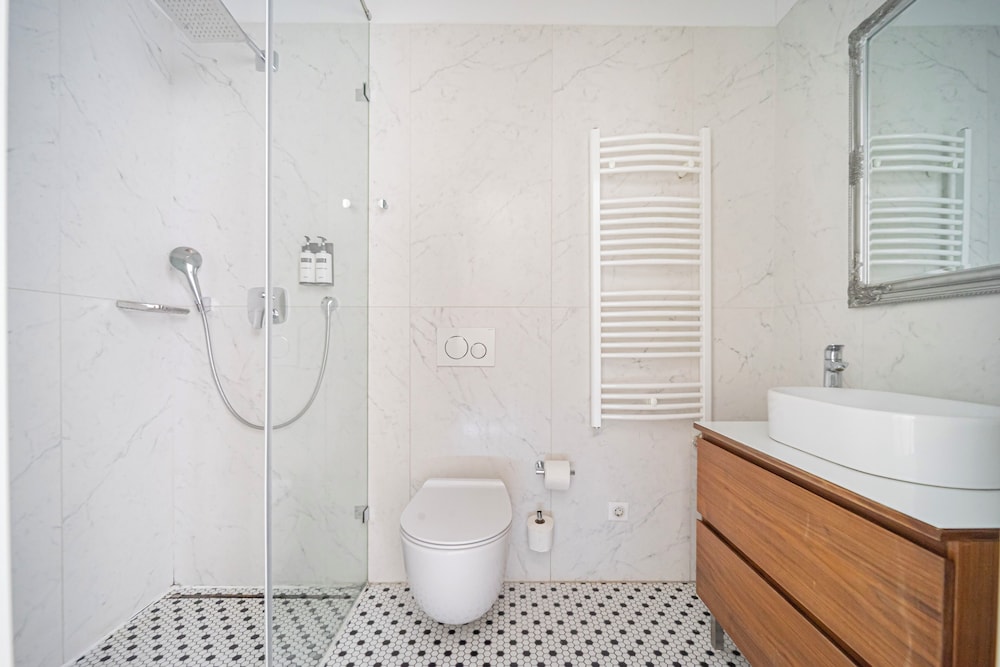 Utto Luxury Suites 50/54