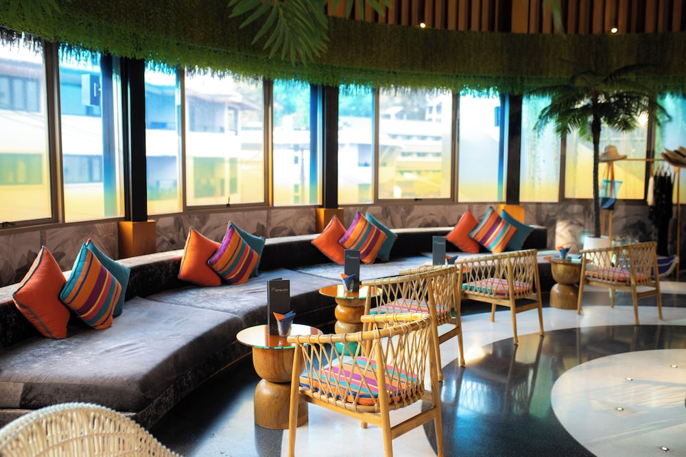 The SIS Kata Resort - Adults Only 28/50