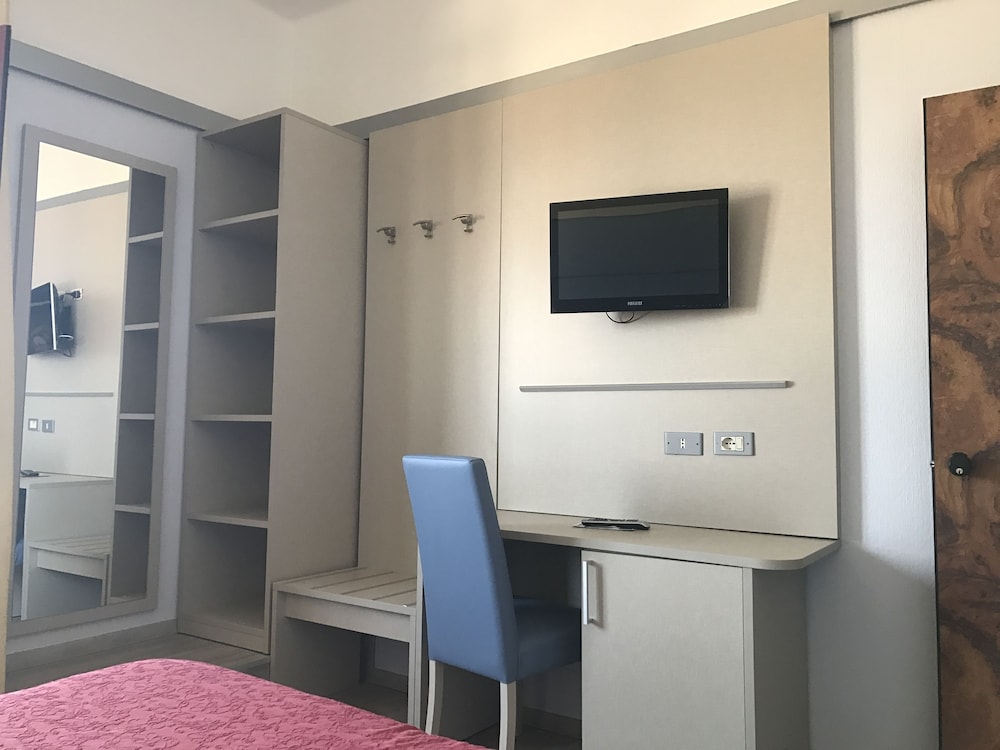 Hotel Elisabeth Due 44/50
