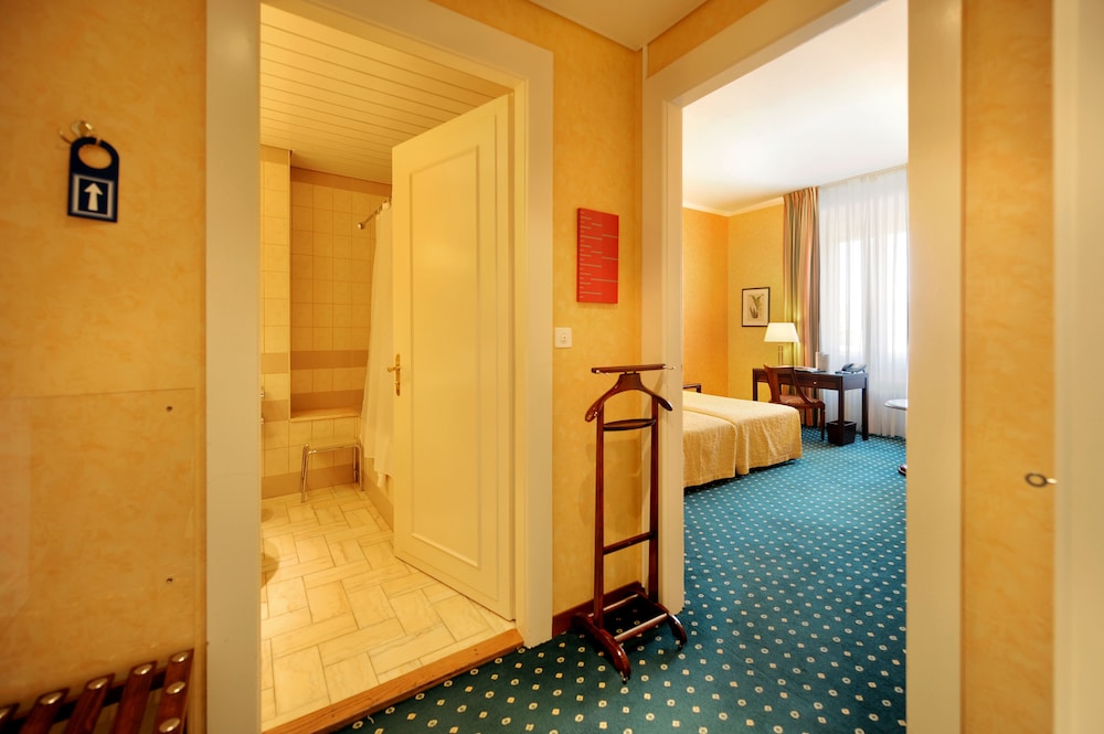 Hotel Victoria Lausanne 39/66