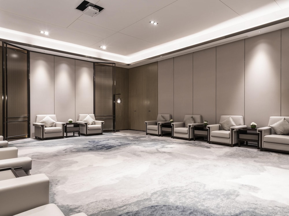 Pullman Jiaxing Pinghu Excellence 42/72