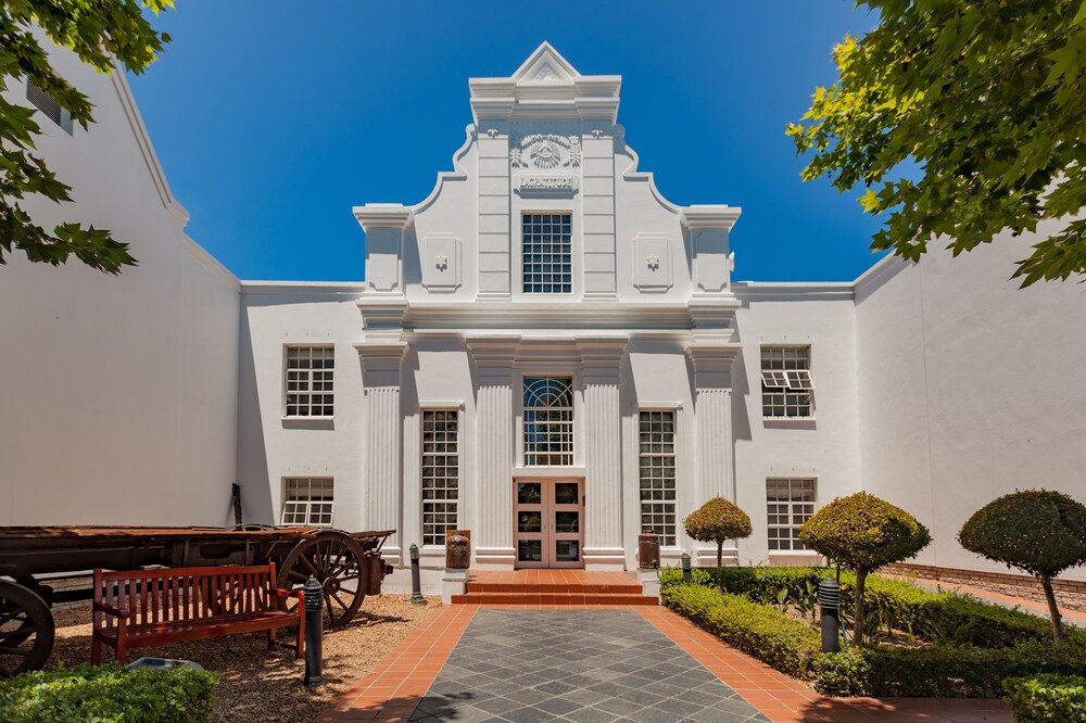 City Lodge Grandwest 5/46