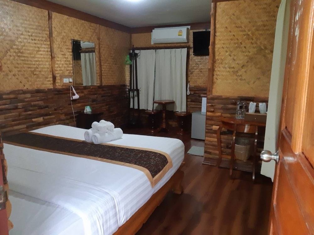 MONTRI RESORT DONMUANG BANGKOK 13/60
