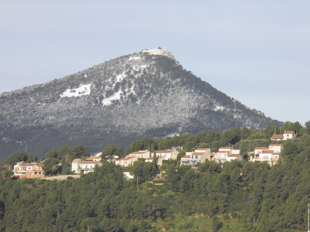ibis Toulon La Seyne Sur Mer 67/71
