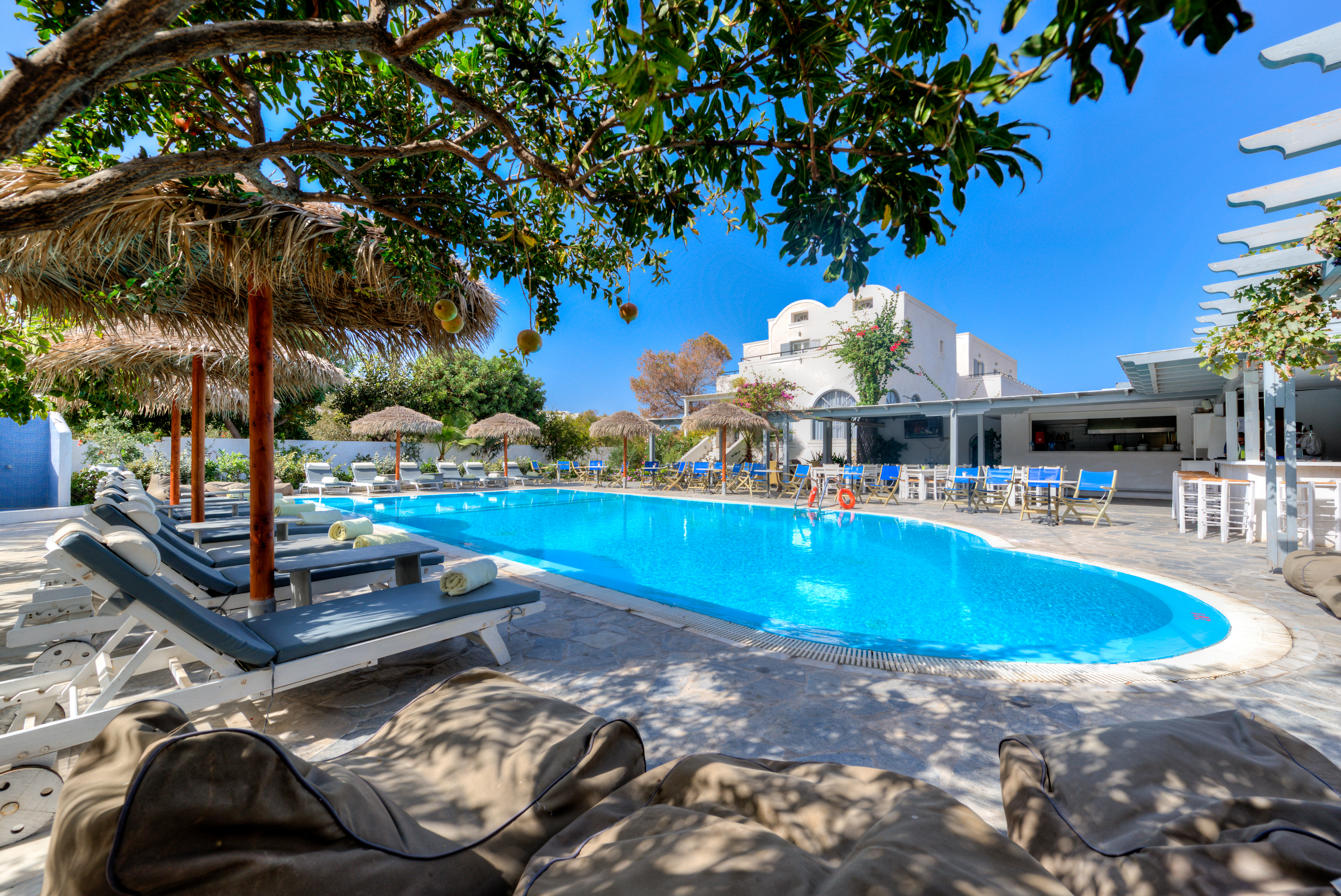 Alia Hotel 36/43