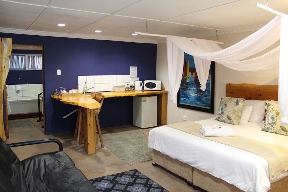 Tidewaters River Lodge 7/27