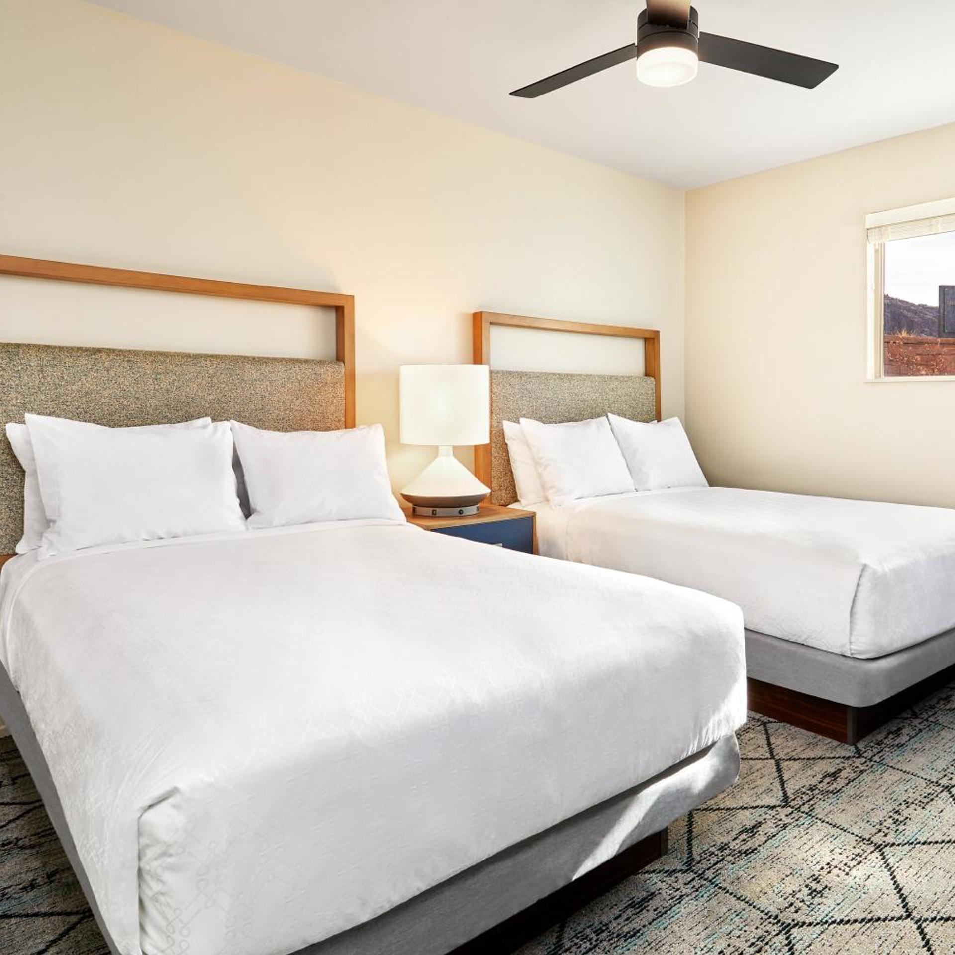 2 BEDROOMS, SUITE