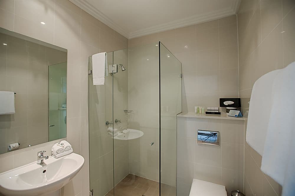 Best Western Plus Camperdown Suites 24/30