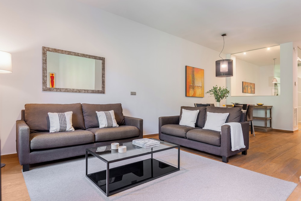 Aspasios 42 Rambla Catalunya Suites 23/49