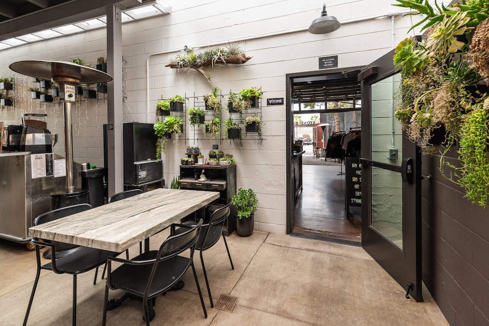The Brick Hotel 33/50