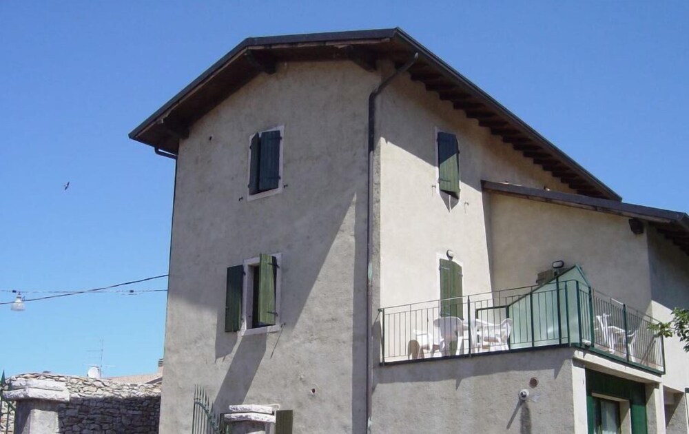 Hotel Romeo 3/47