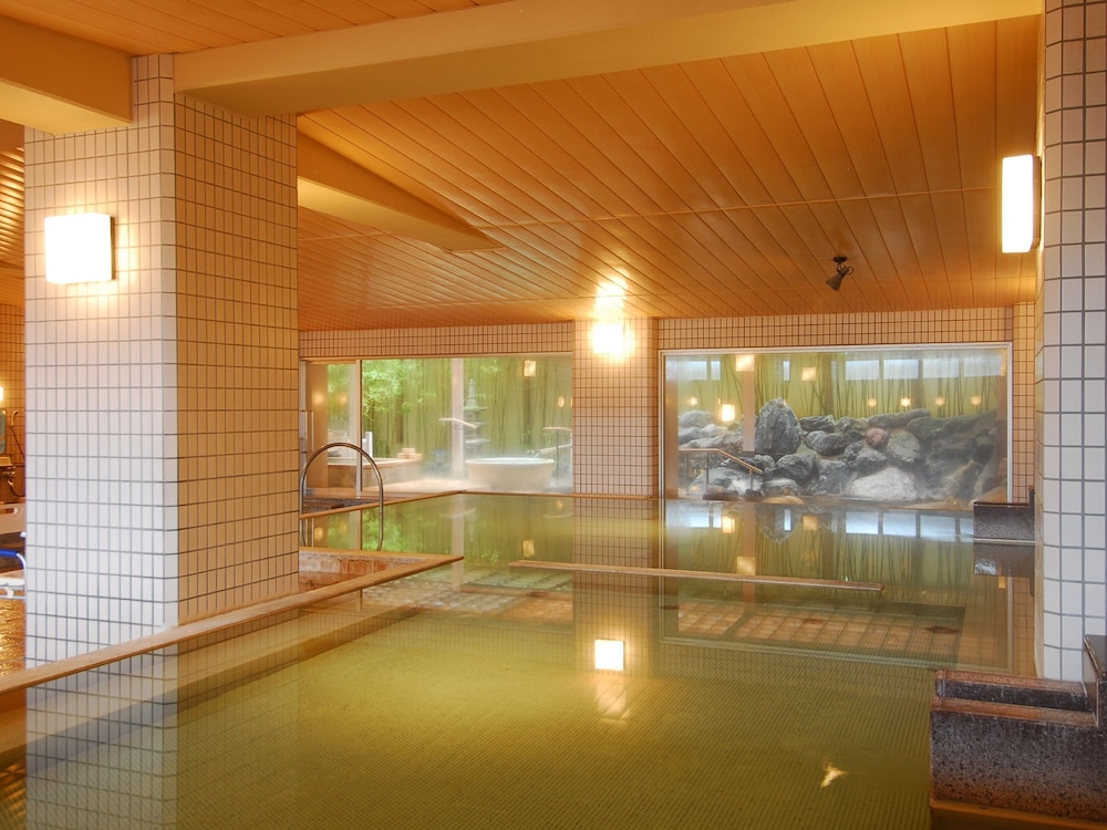 Hanabishi Hotel 29/70