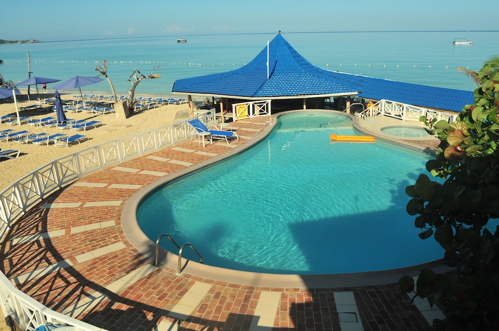 Negril Tree House Resort 69/69