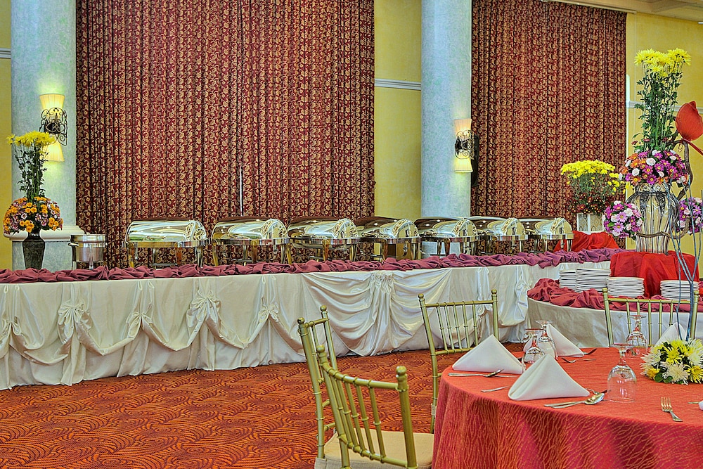 Hotel Elizabeth Baguio 59/69
