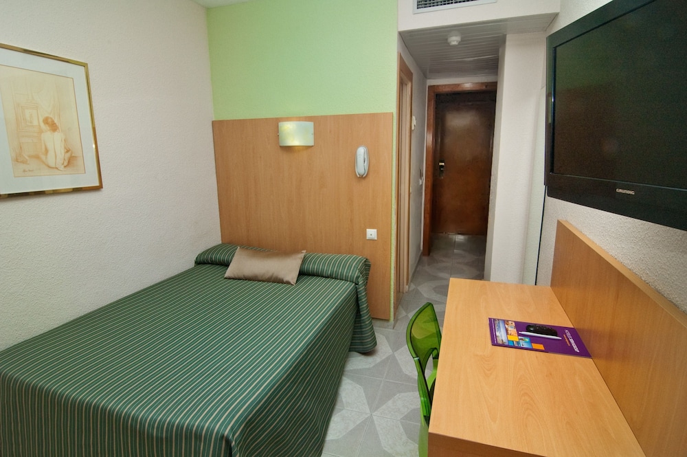 Servigroup Pueblo Benidorm Hotel 20/48