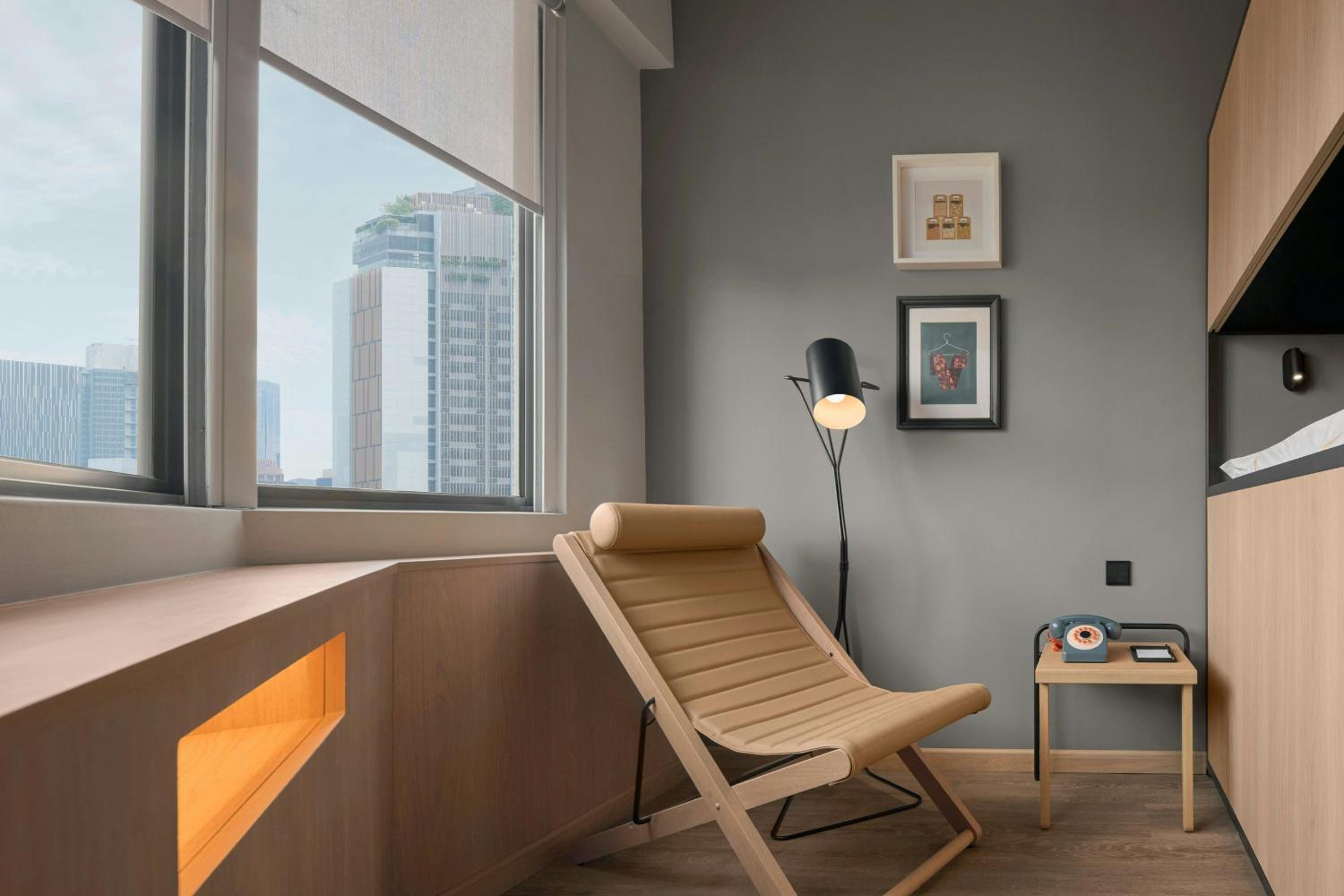 Moxy, Loft, Deluxe, Single Bed