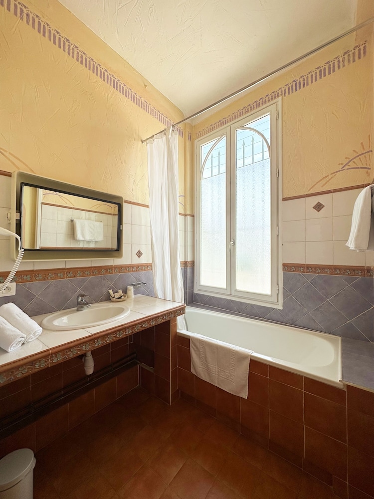 Hotel Miramar 68/69