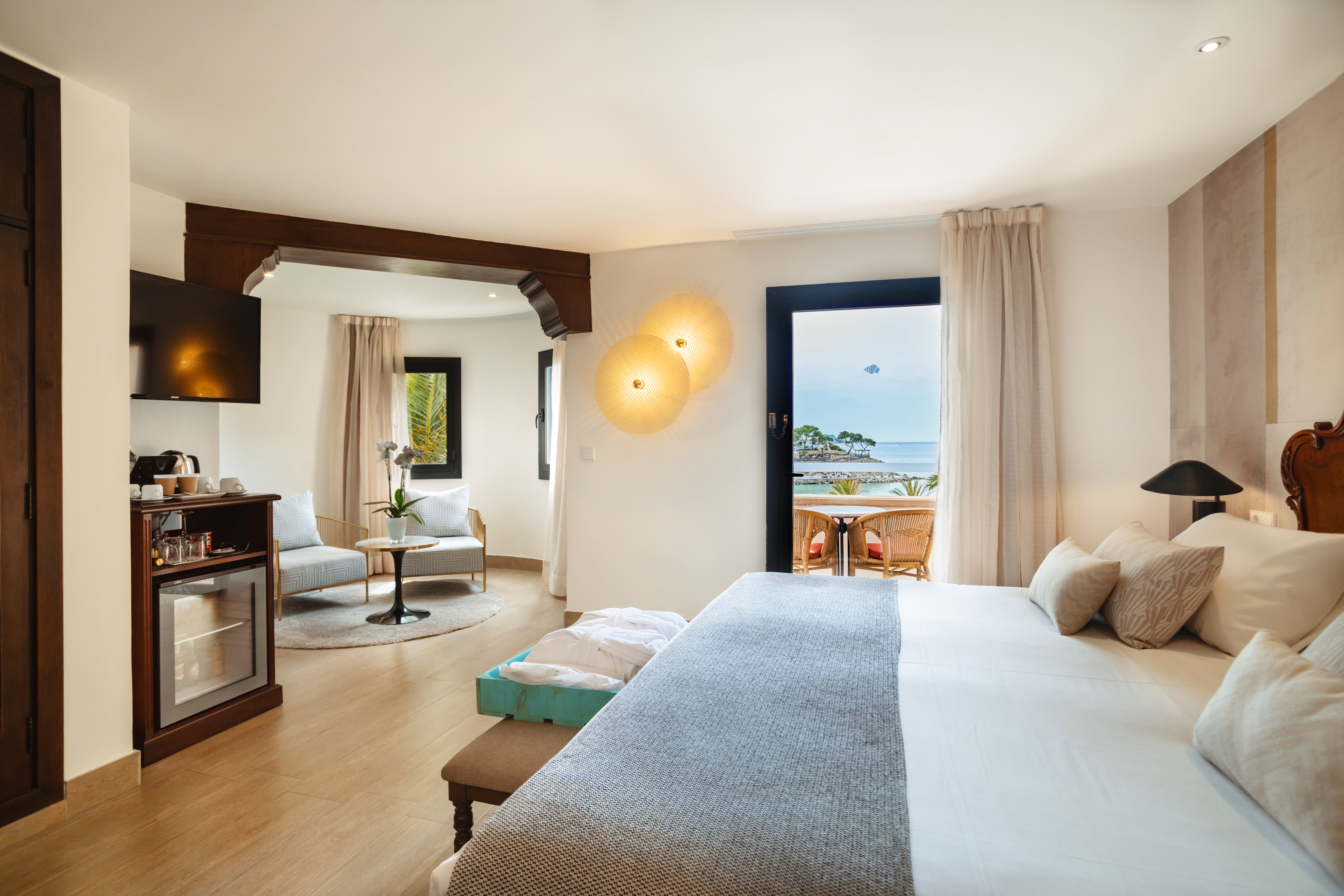Preferred Club, Junior Suite, Single, Sea Front