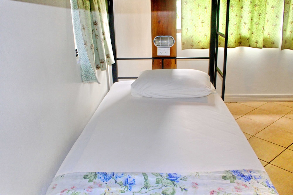 Mixed Dorm, Basic, 8 Beds