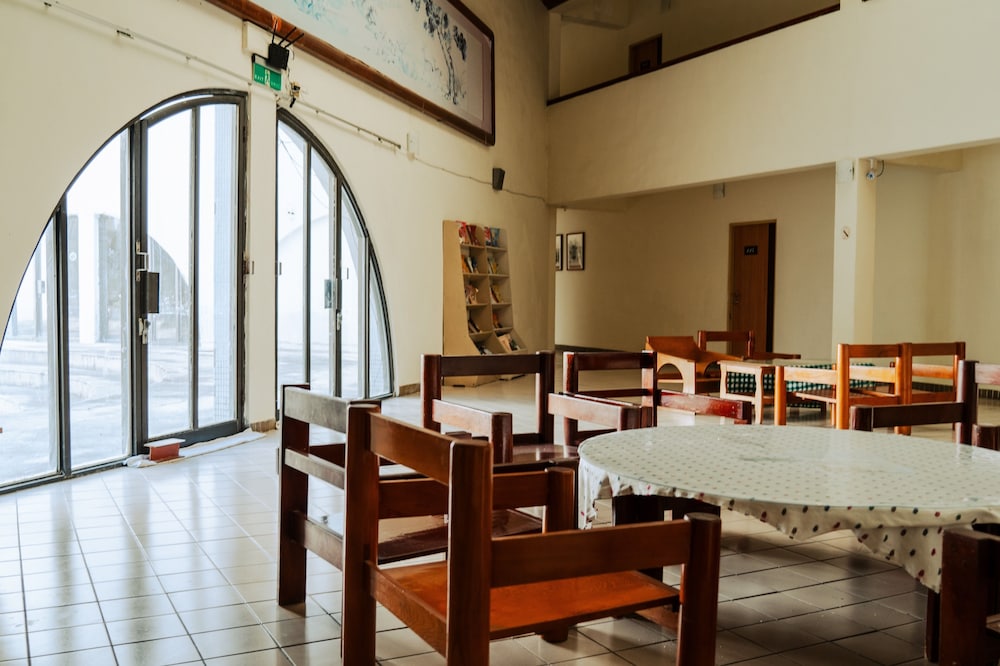 Taroko Tienhsiang Youth Activity Center 31/32