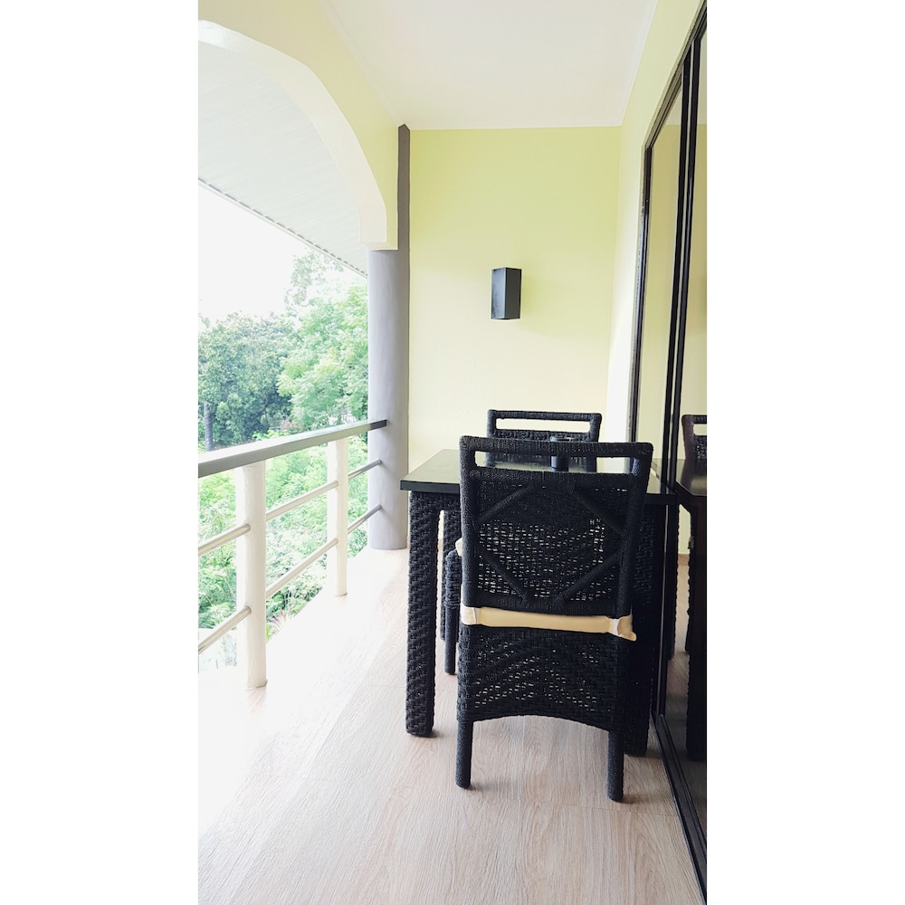 Alona Northland Resort 9/50