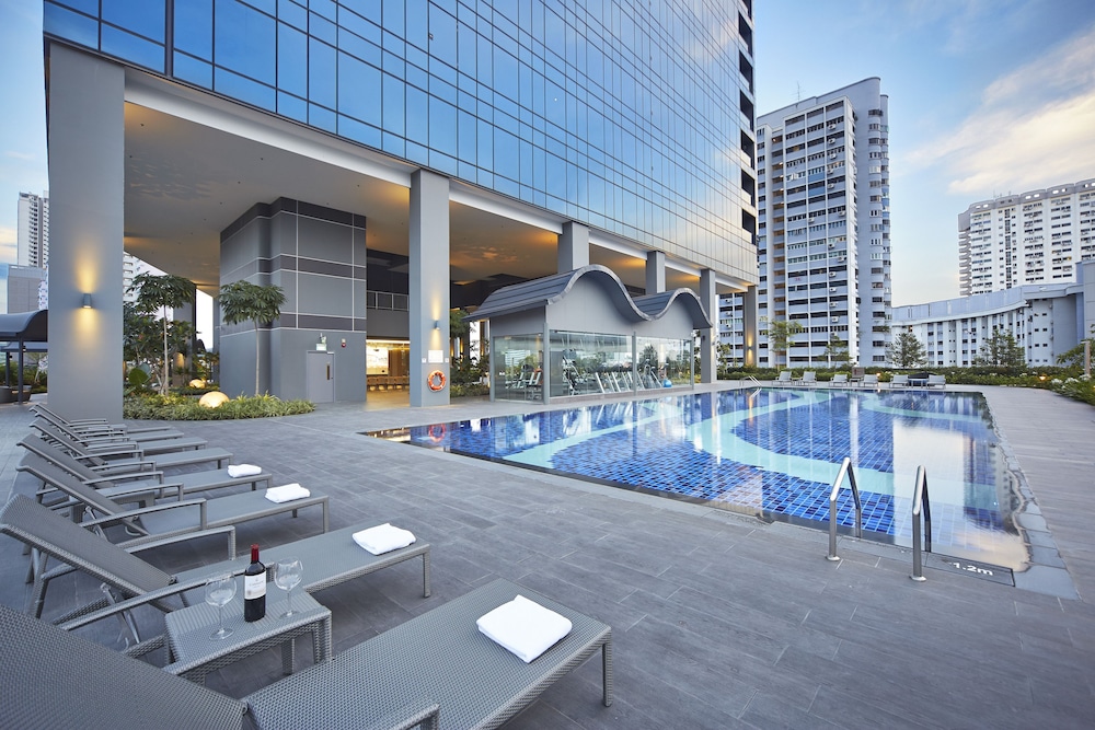 Hotel Boss in SINGAPORE