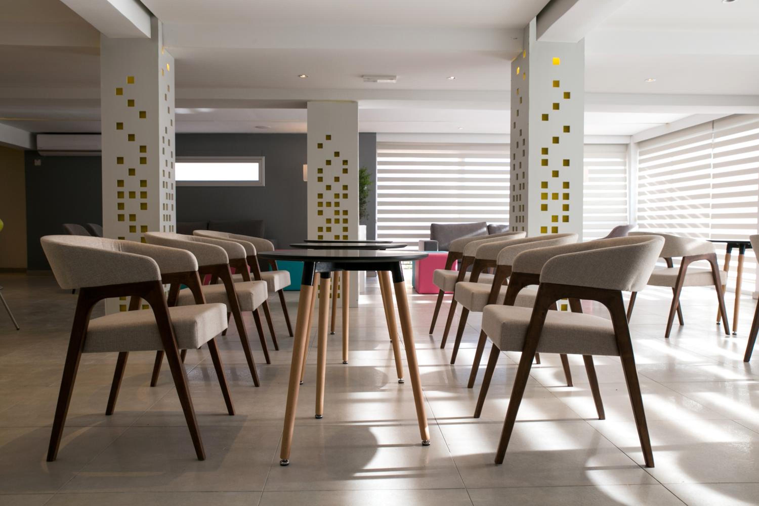 Flora Maria Hotel 49/64