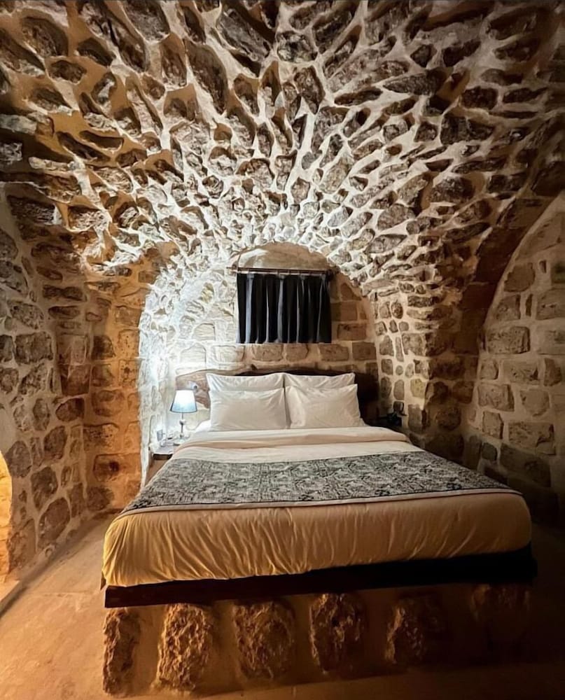 Antik Han Hotel 9/41