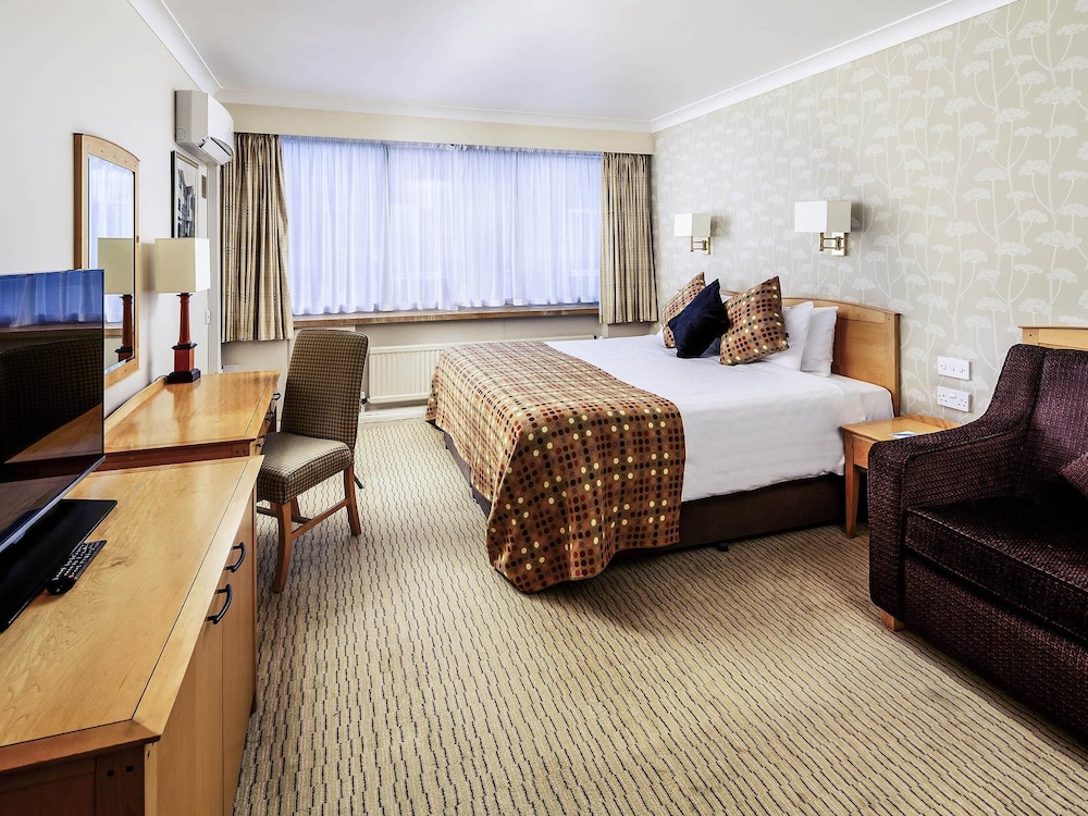 Mercure Norwich 10/49
