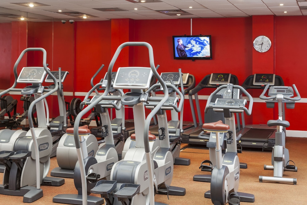 Mercure Telford Centre 33/69