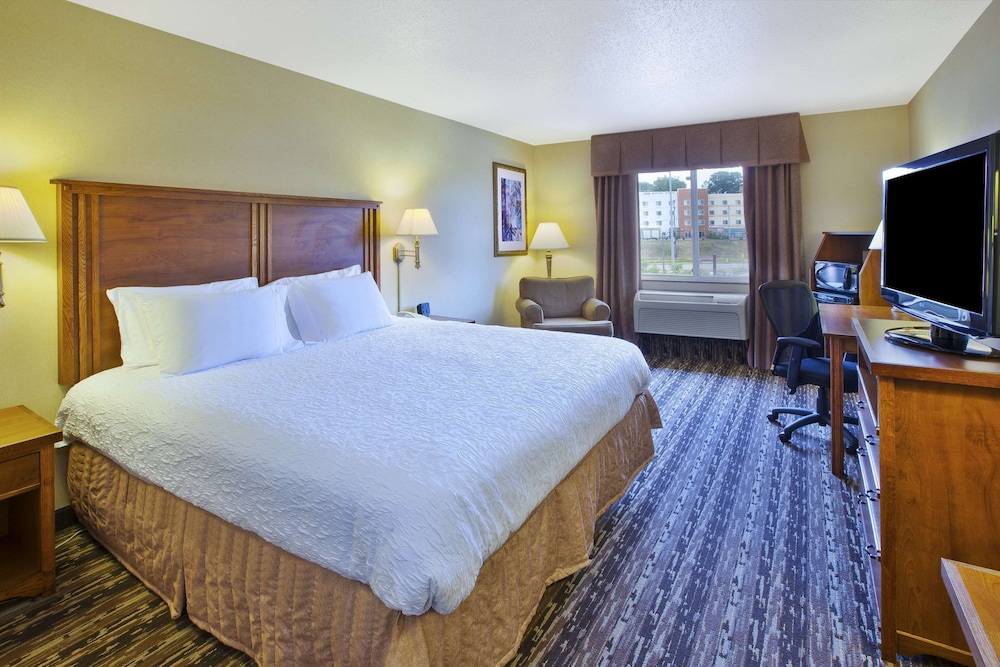 Hampton Inn Pittsburgh Area-Beaver Valley-Ctr Township 17/33