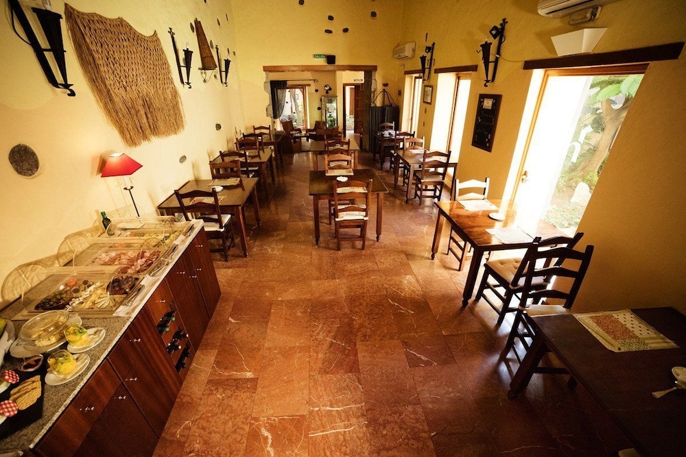 Rural Casa de los Camellos Hotel 36/41