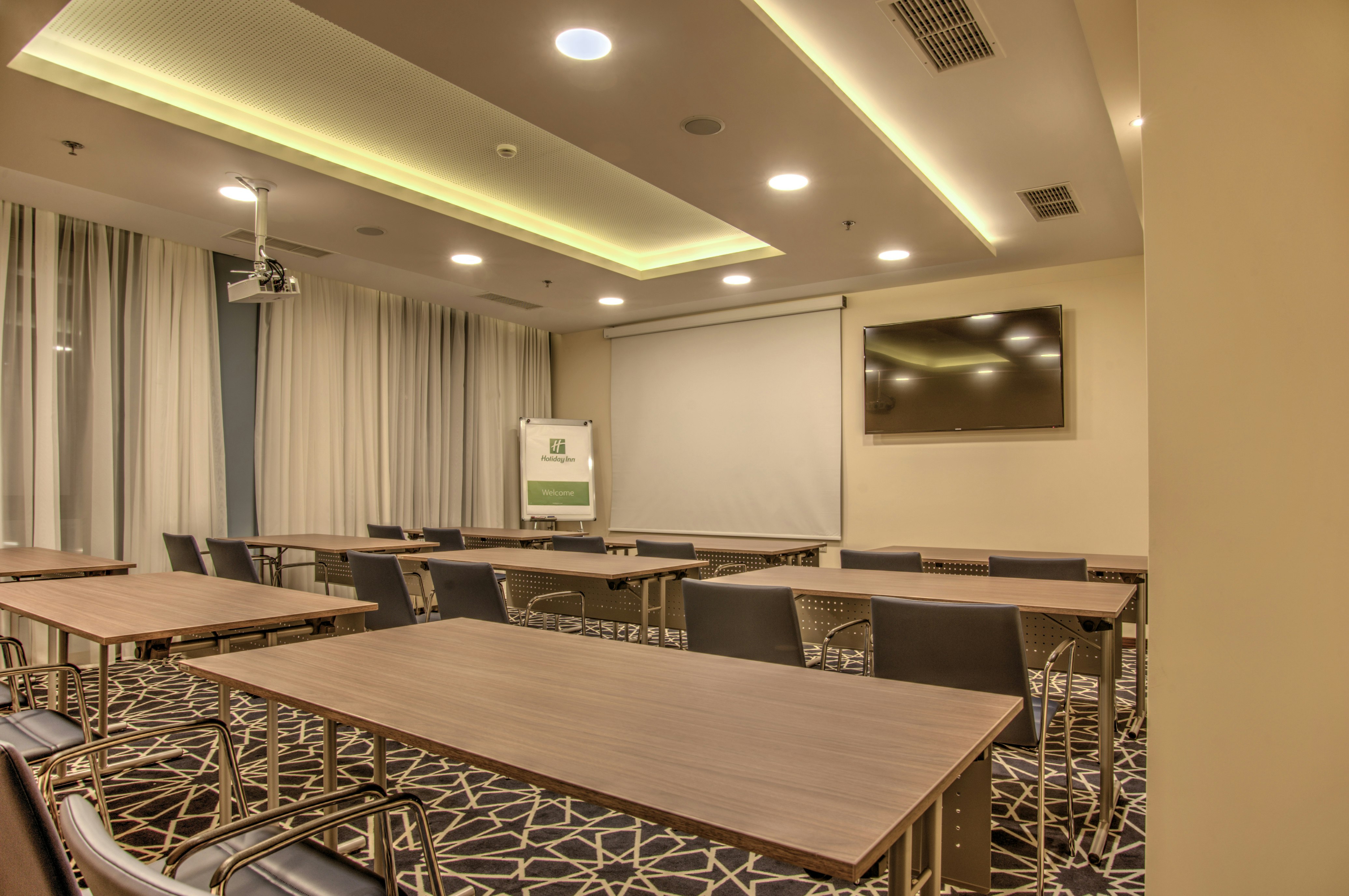 Holiday Inn Plovdiv 65/76