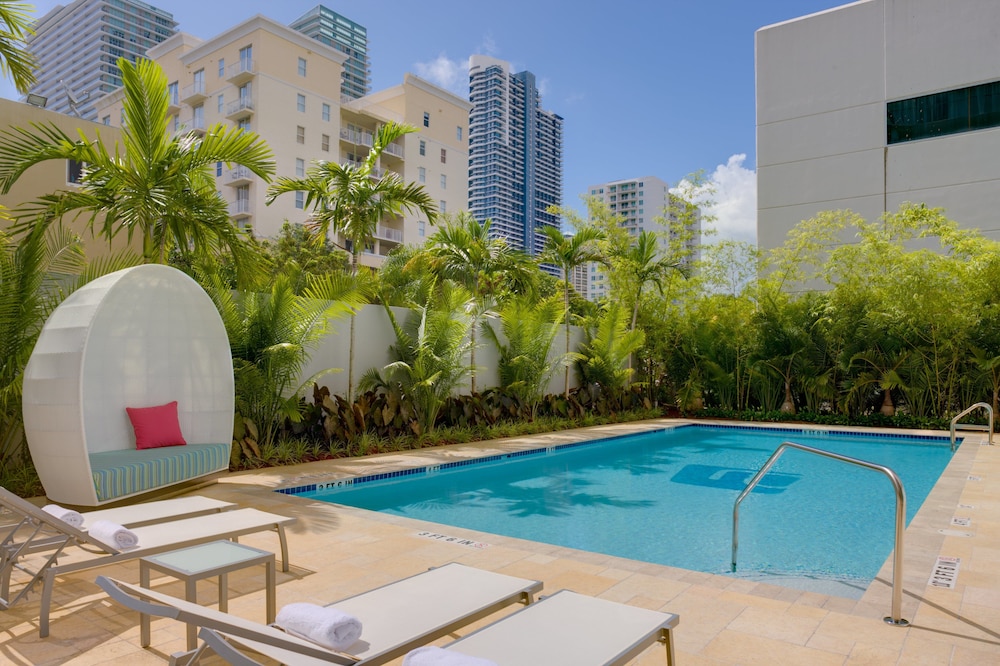 Aloft Miami Brickell 16/49