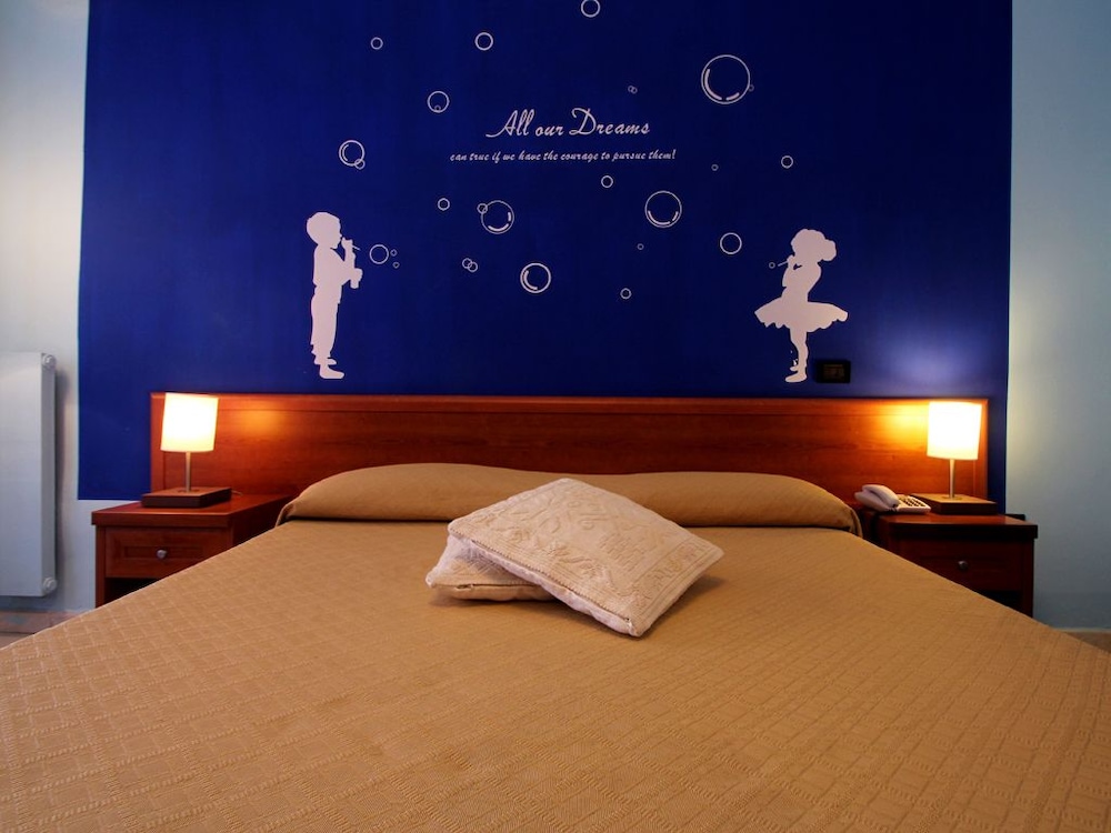 Hotel Ristorante Carosello 5/50