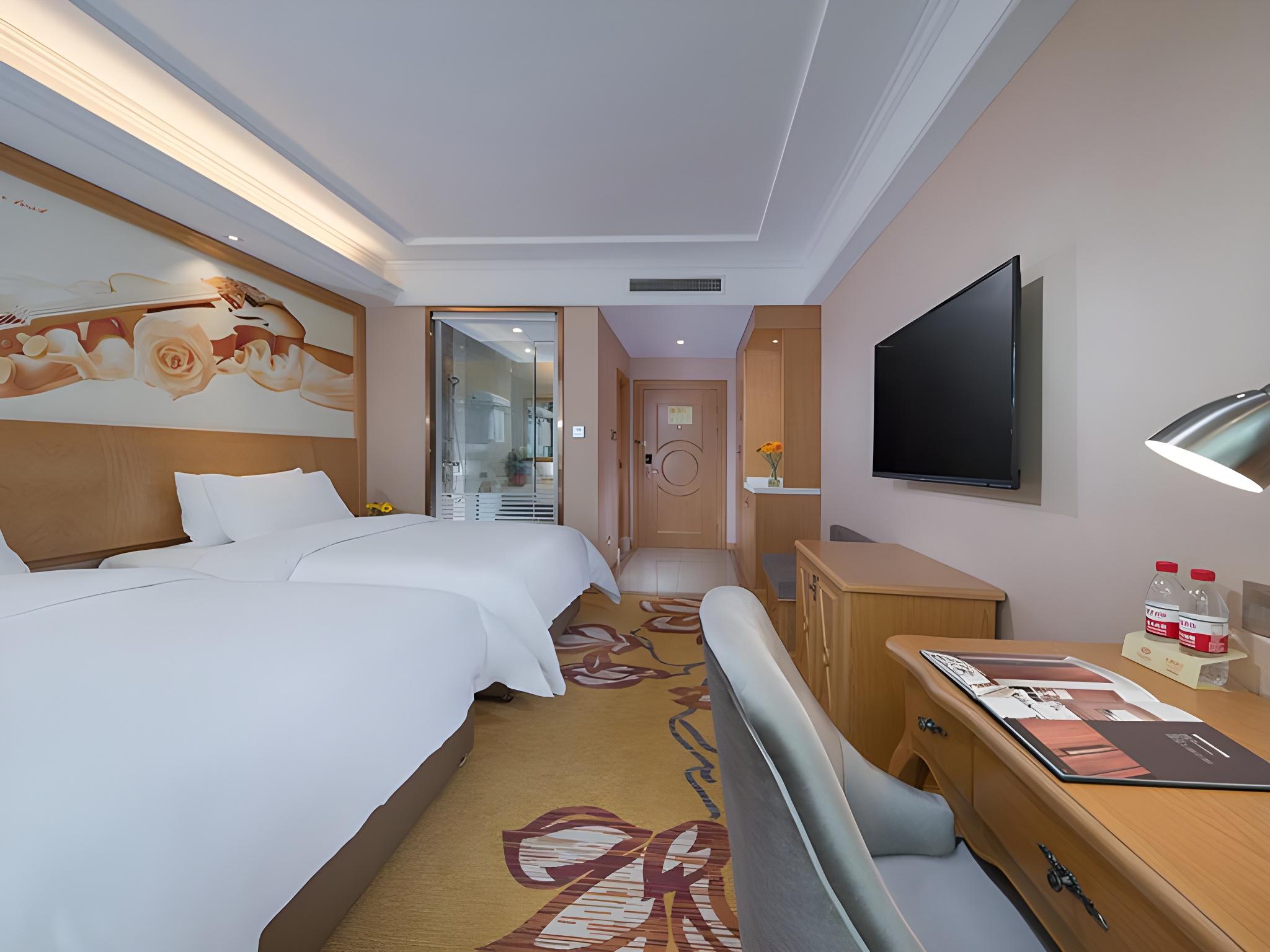 Vienna Hotel (Chongqing Dazu Stone Carving) 23/31