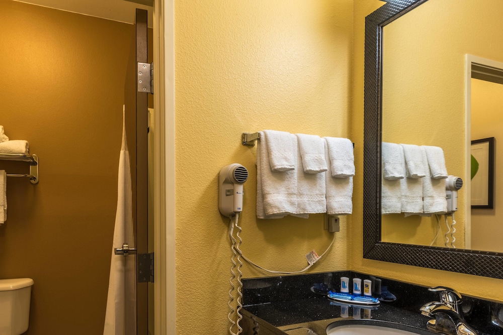Fairfield Inn by Marriott Ft Leonard Wood 20/49