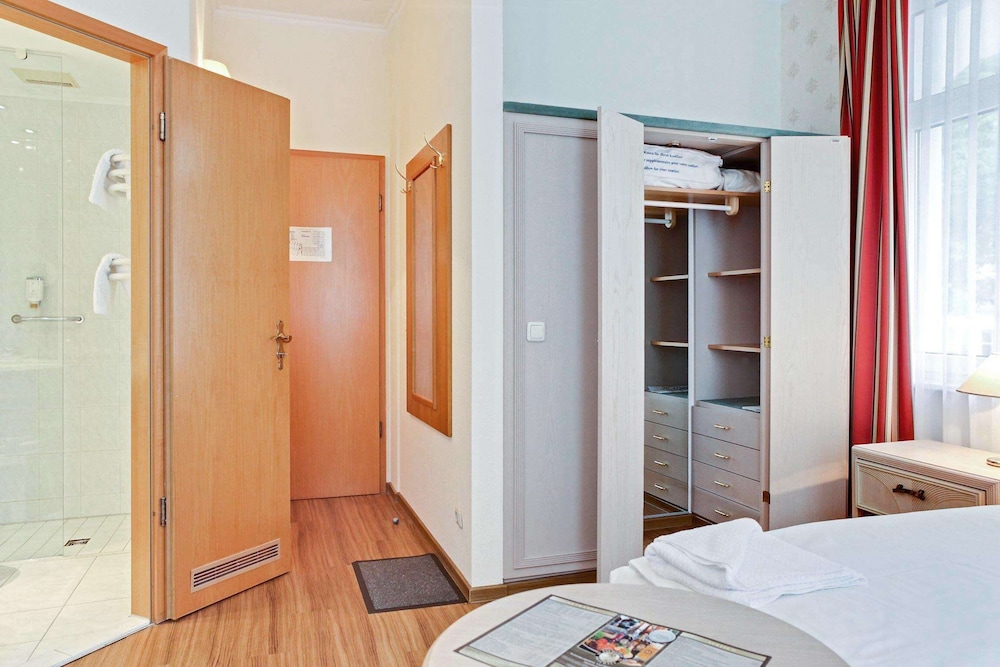 Seetelhotel Pommerscher Hof 27/67