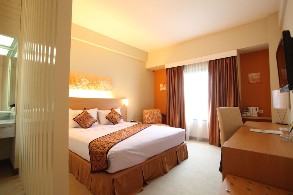 Tychi Hotel 8/56