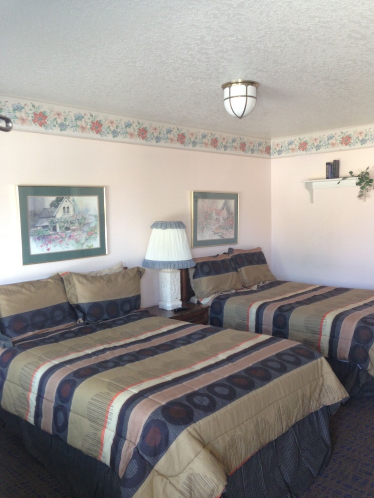 Sweet Breeze Inn 34/65