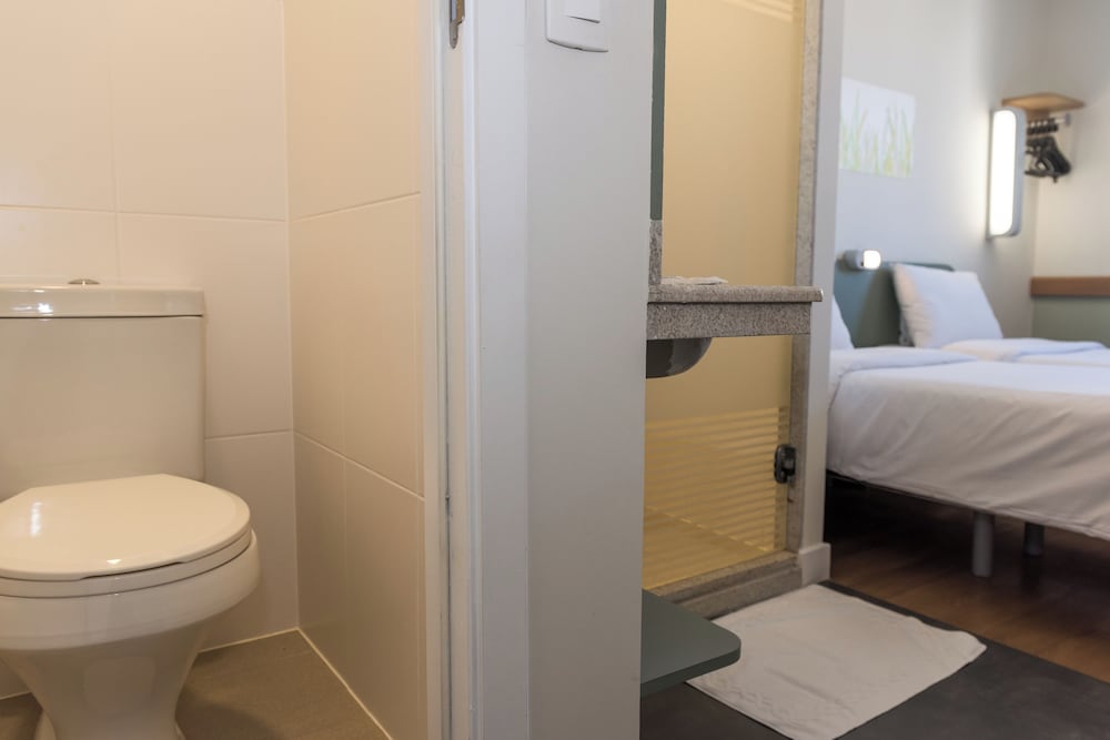 ibis budget RJ Praia de Botafogo 40/45