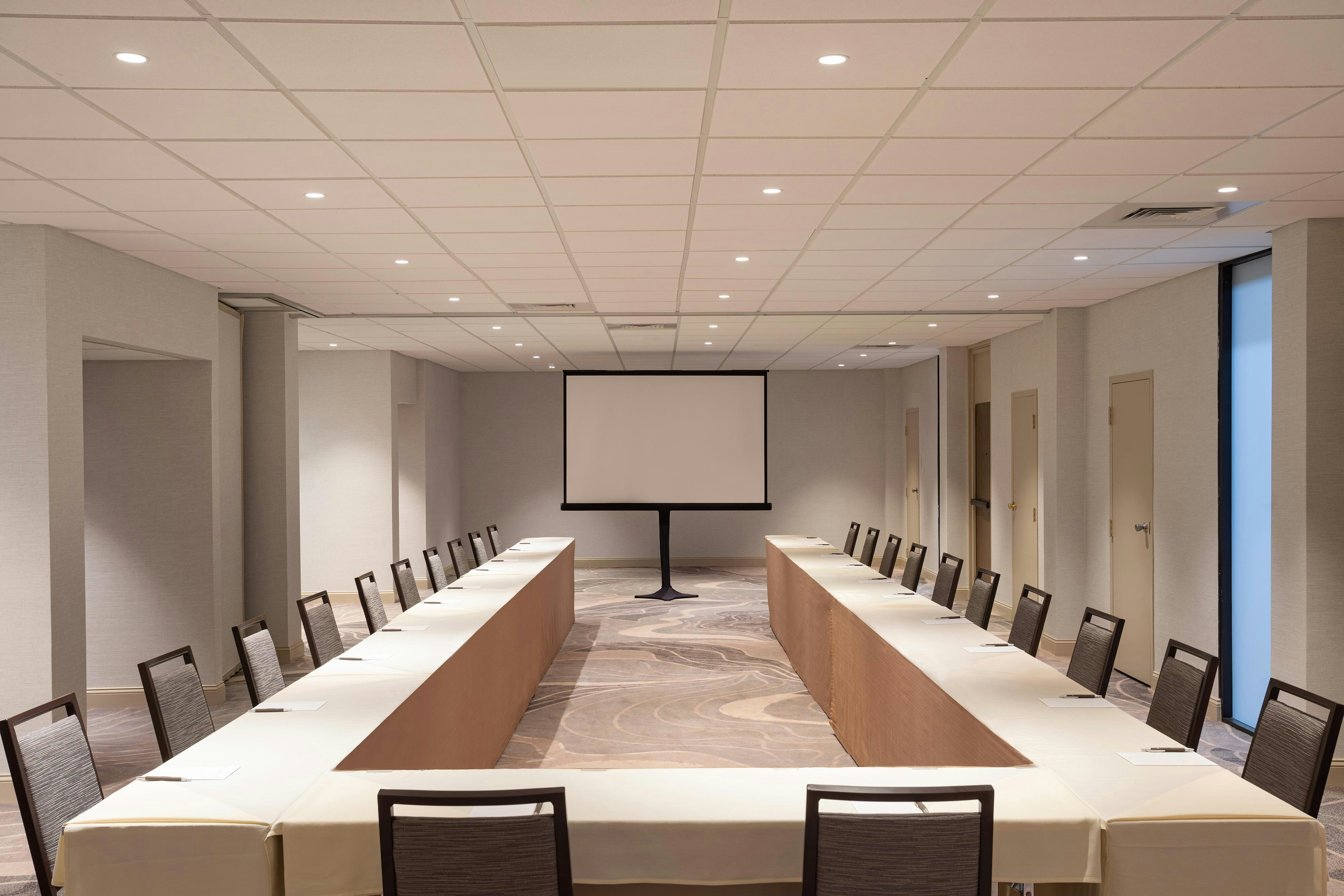 Sheraton Charlotte Airport Hotel 15/20