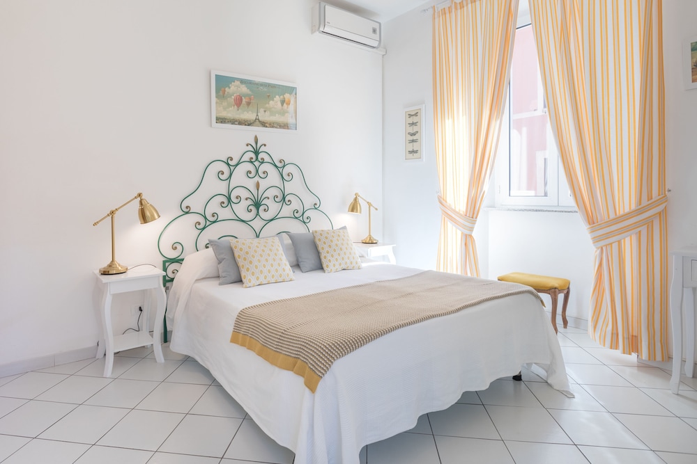 B&B Piazza Fratti 9/69