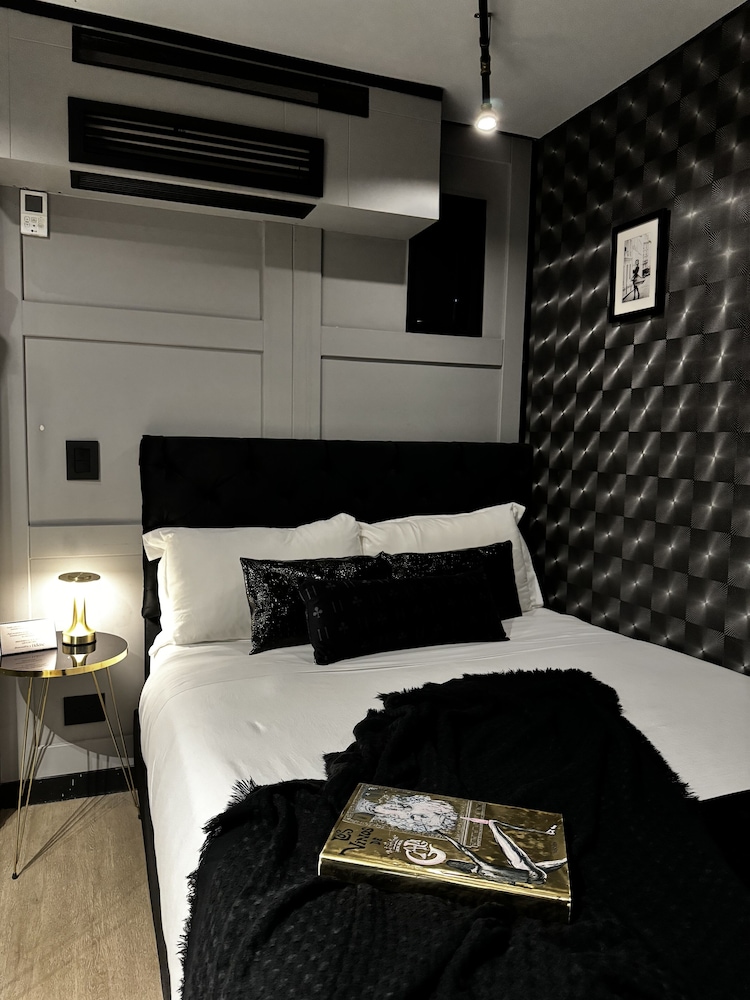 Hotel Helene 15/50