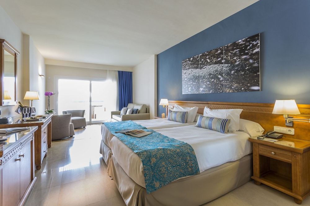 GRAND PALLADIUM PALACE IBIZA RESORT 21/64