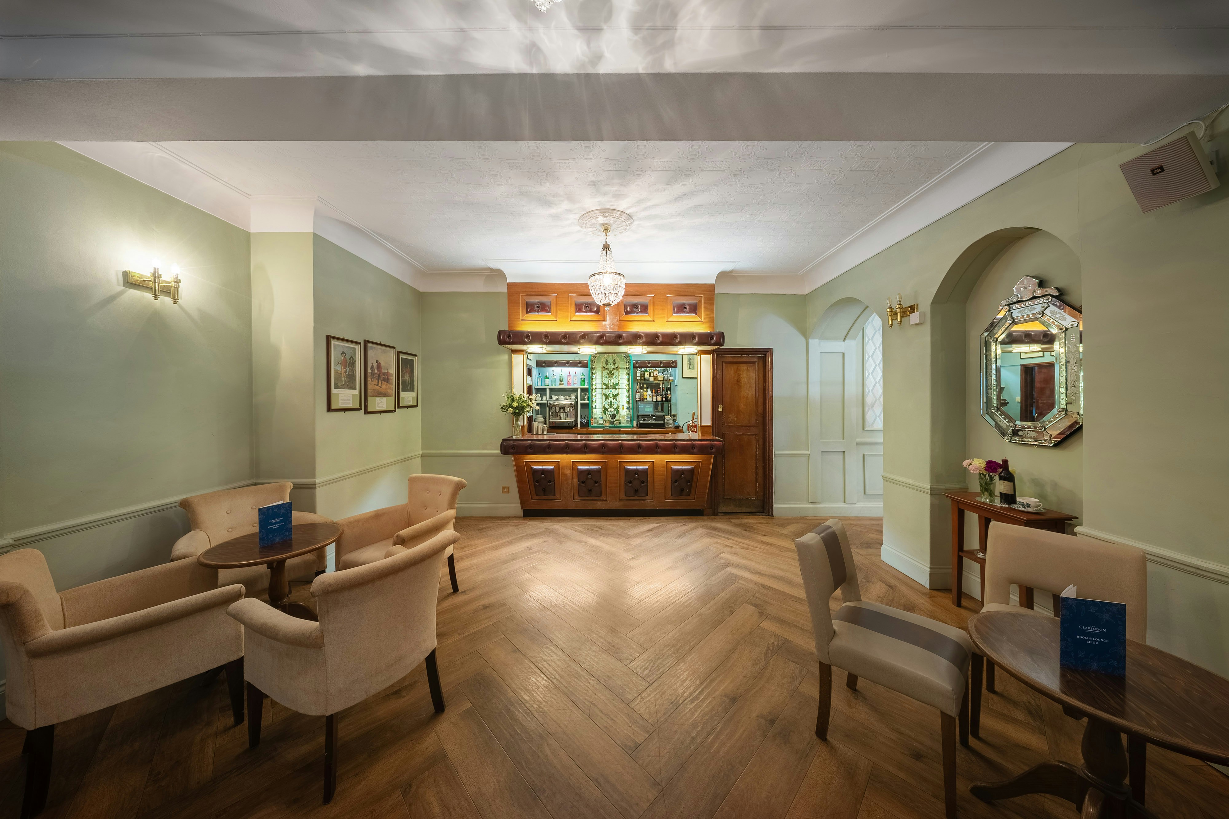 THE CLARENDON HOTEL 29/50