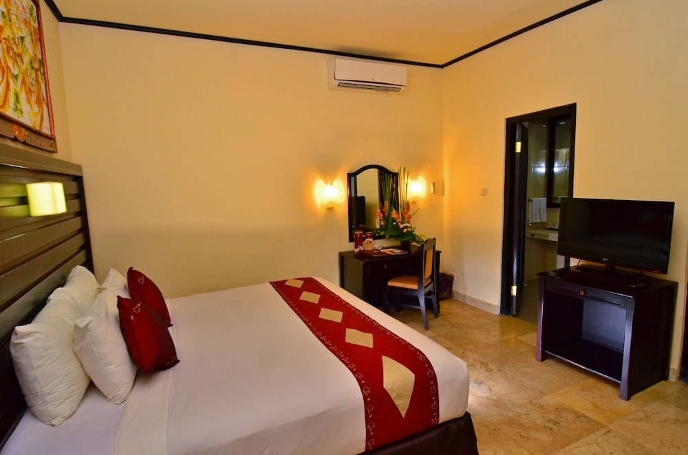 Inna Sindhu Beach Hotel and Resort 31/64