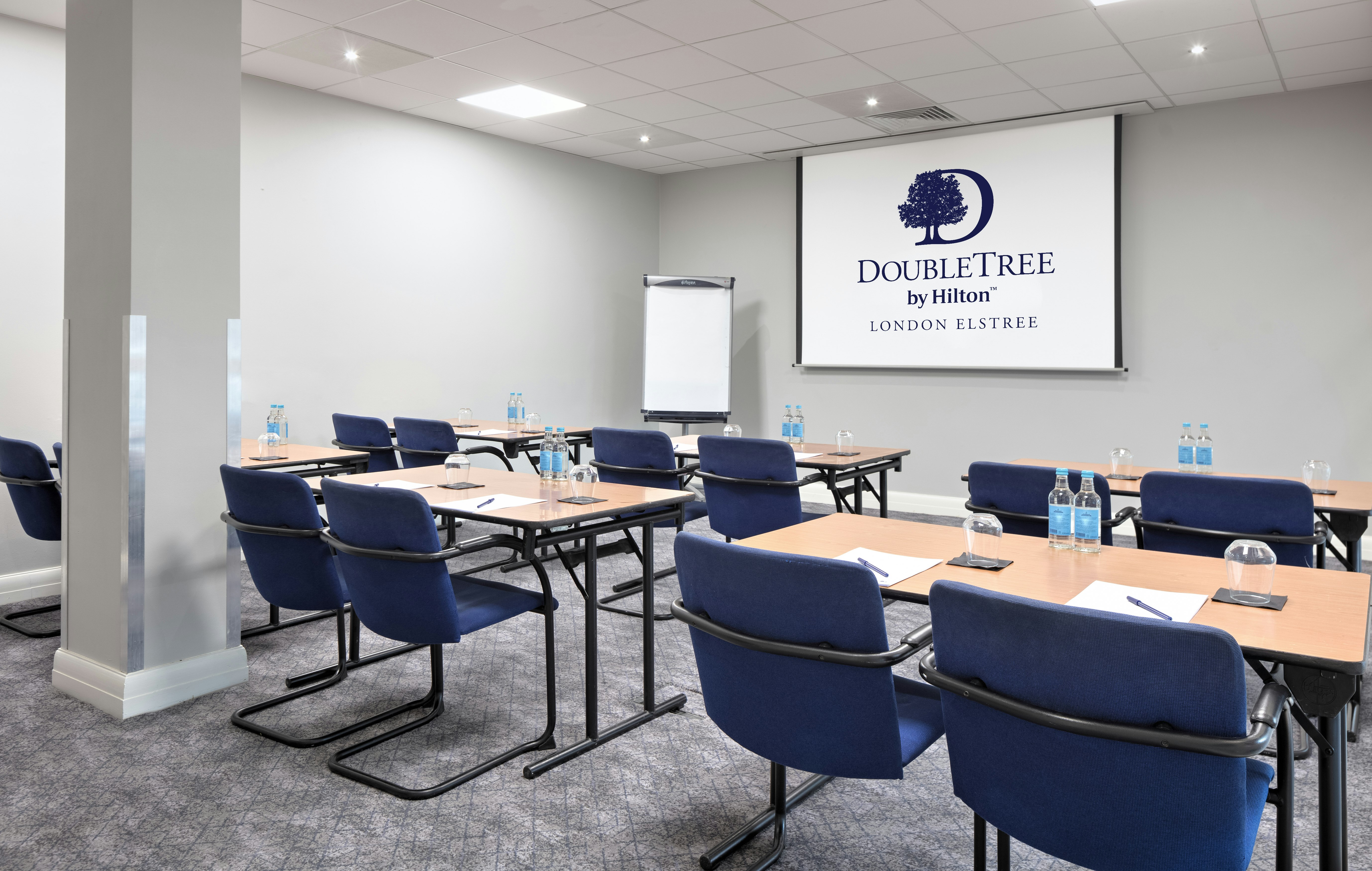 DoubleTree by Hilton London Elstree 67/73